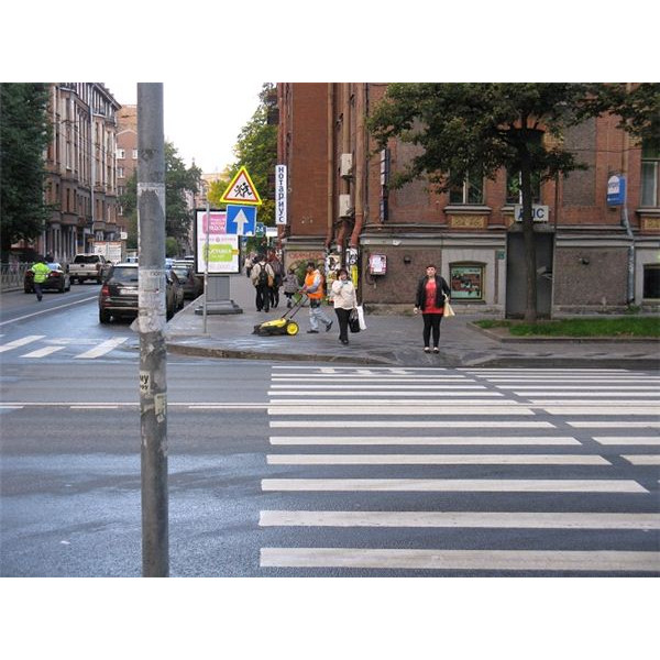 Подметальная машина Karcher KM 70/20 C Подметальная машина Karcher KM 70/20 C